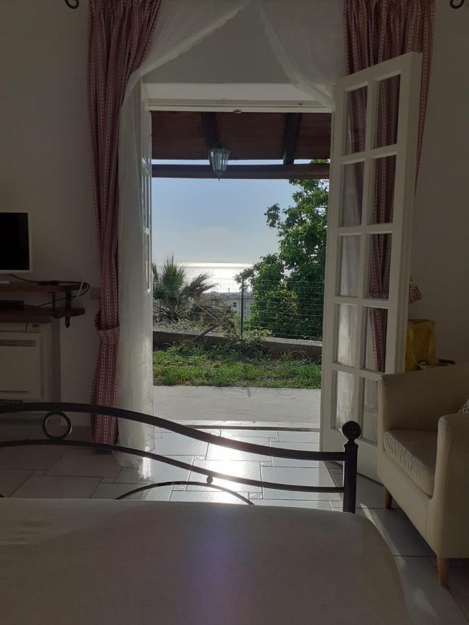 La Terrazzina Sul Tramonto Bed & Breakfast Forio di Ischia Exterior foto