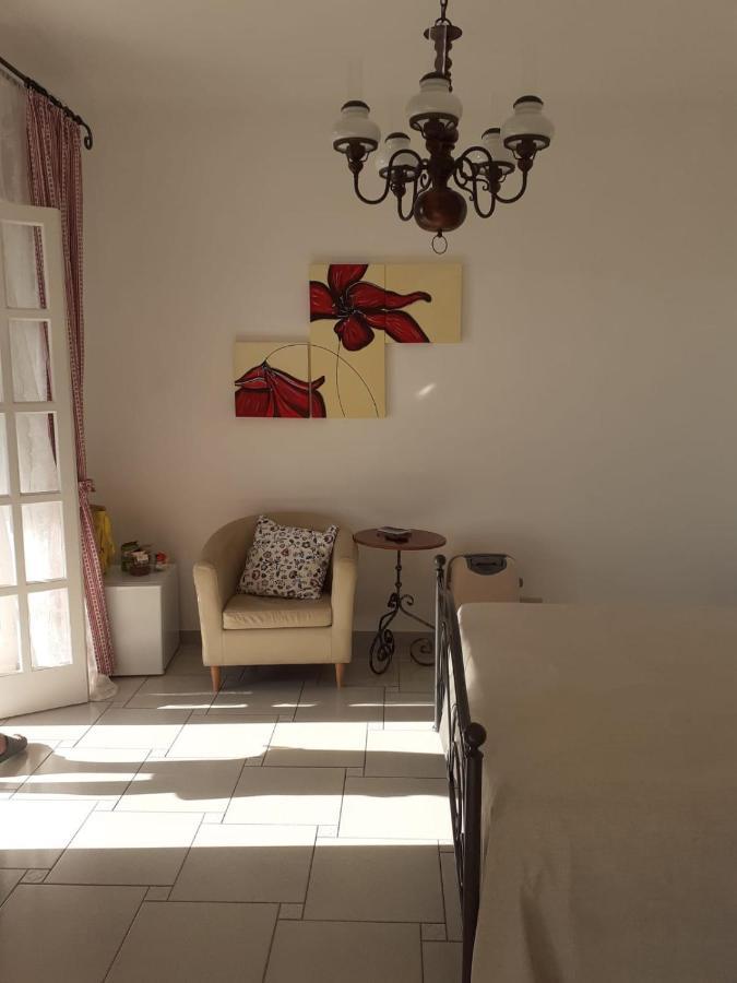 La Terrazzina Sul Tramonto Bed & Breakfast Forio di Ischia Exterior foto