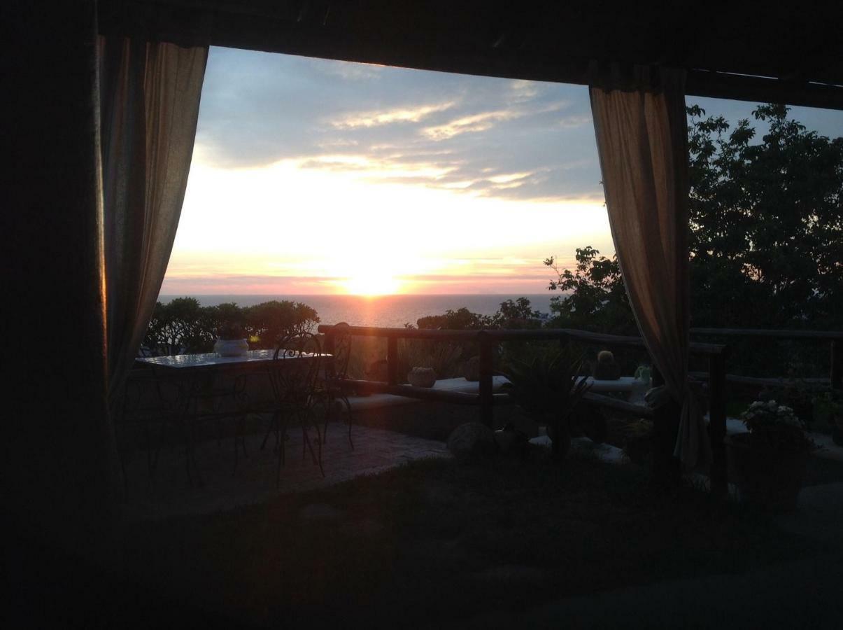 La Terrazzina Sul Tramonto Bed & Breakfast Forio di Ischia Exterior foto