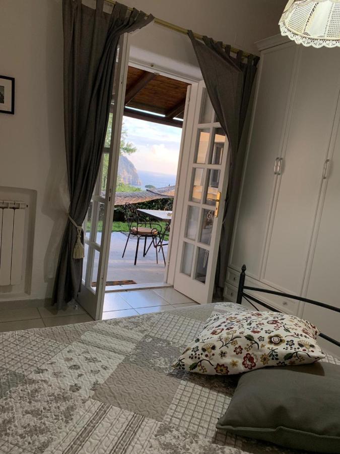 La Terrazzina Sul Tramonto Bed & Breakfast Forio di Ischia Exterior foto