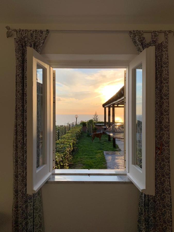 La Terrazzina Sul Tramonto Bed & Breakfast Forio di Ischia Exterior foto